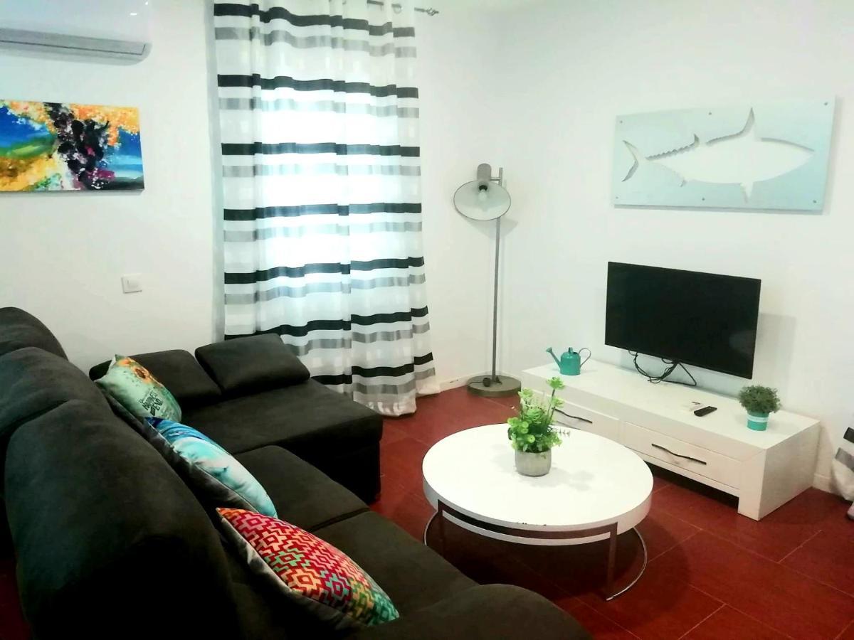 Apartamentos Empul " Tunidos House " Barbate Esterno foto
