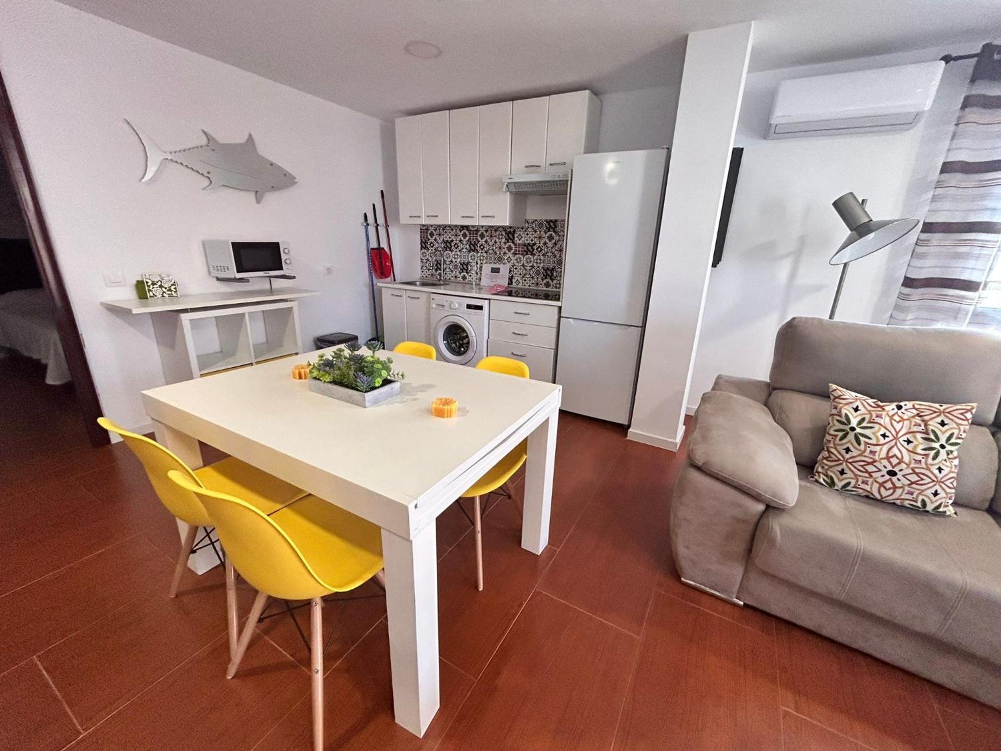 Apartamentos Empul " Tunidos House " Barbate Esterno foto